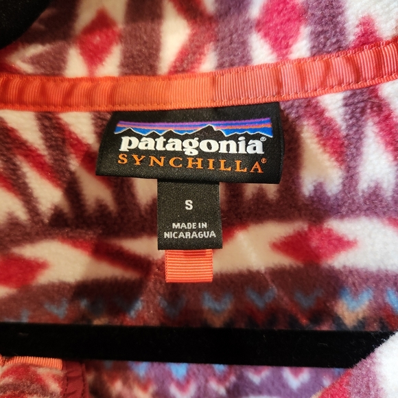 Patagonia Kuta Clash Dark Current Red Snap-T Fleece Synchilla Pullo- Size Small - Picture 6 of 6
